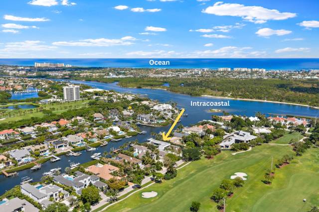 Admirals Cove