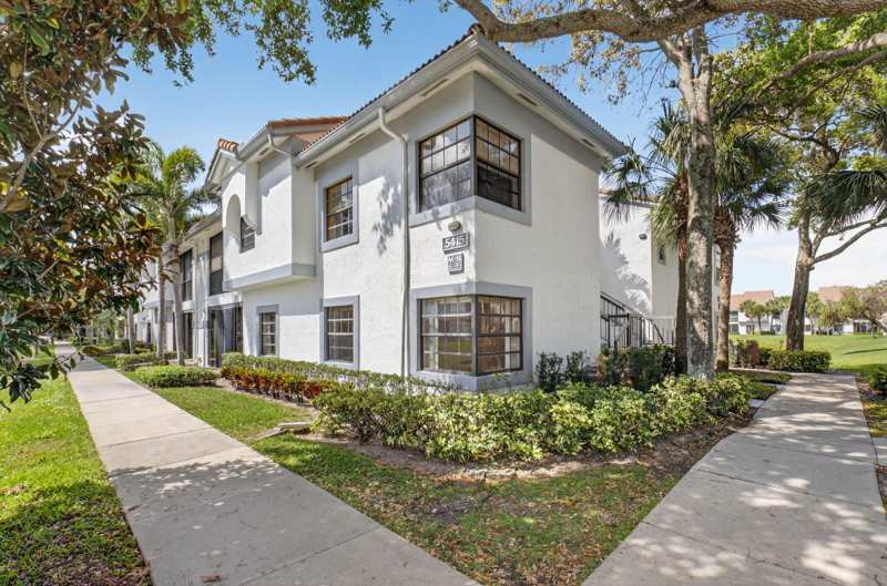 3 bedroom Condominium at 5415 Verona Drive #F, Platina / Alexandra Village , Boynton Beach — photo 1