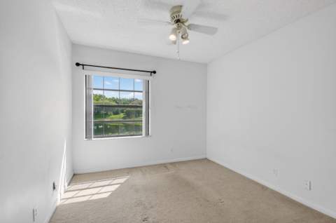 5415 Verona Drive #F, Boynton Beach FL - photo 19 of 62