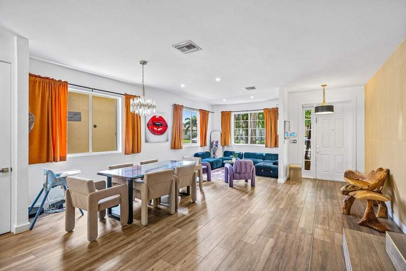 5 bedroom Single Family Residence at 10223 Boca Vista Drive, The Vistas, Boca Raton — photo 4