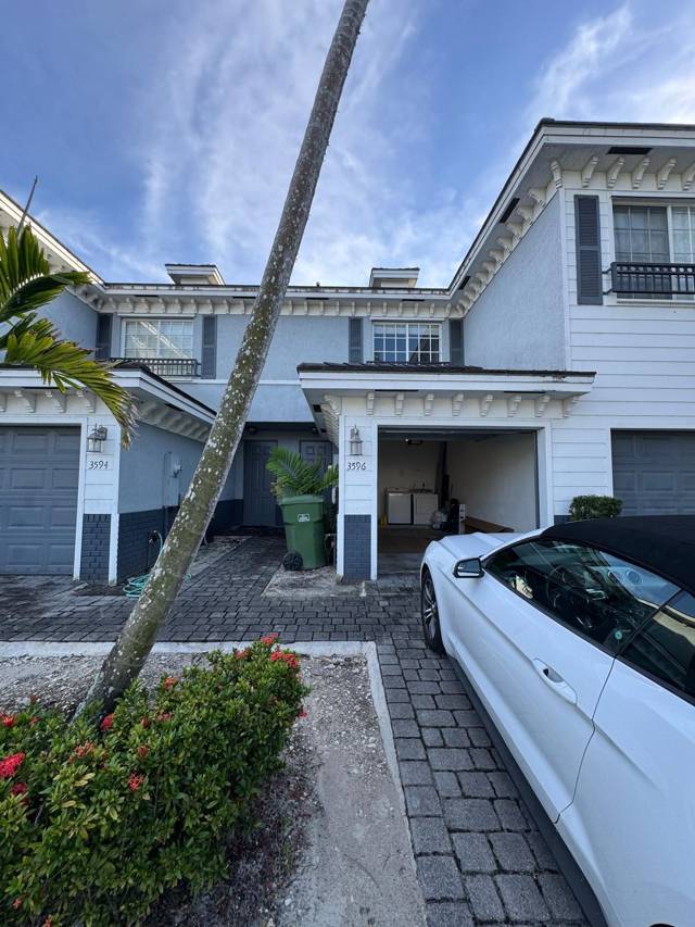 3596 NW 13th Street #3596