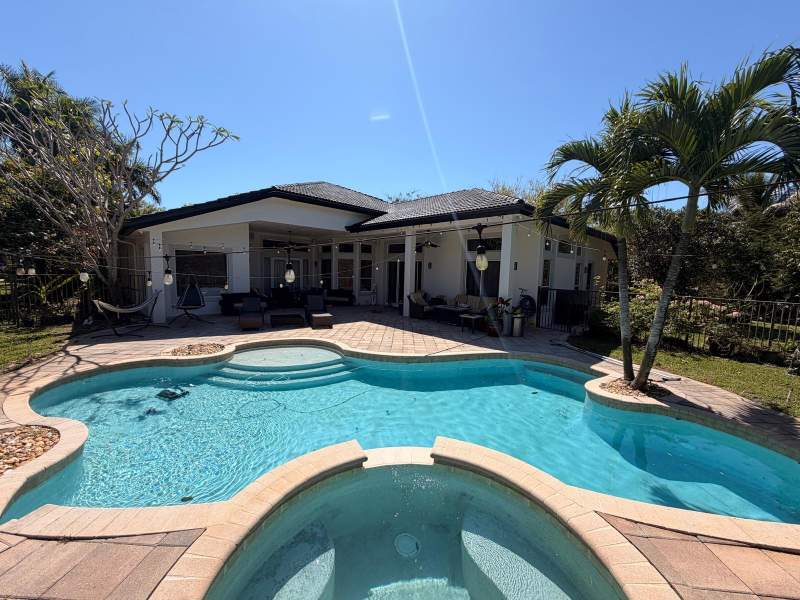 5 bedroom Single Family Residence at 3309 Bradenham Lane, Long Lake Ranches Plat Two, Davie — photo 4