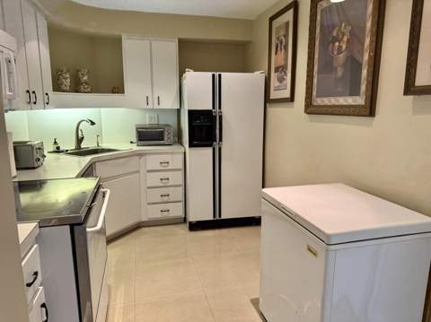 3300 NE 36th Street #507, Fort Lauderdale FL - photo 9 of 45