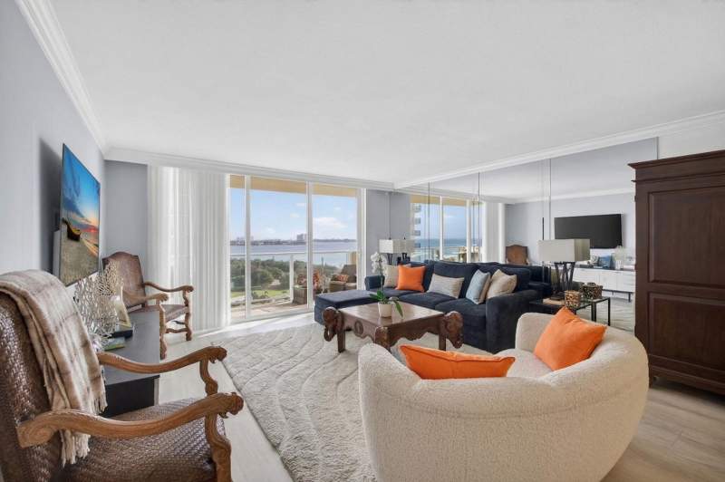 2 bedroom Condominium at 5440 N Ocean Drive #805, Aquarius Condominium, Singer Island — photo 2