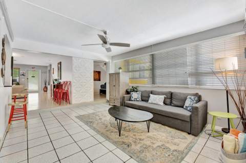 1246 Johnson Street, Hollywood FL - photo 18 of 43