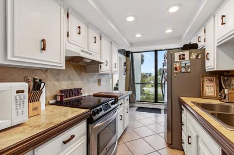 2303 Bridgewood Drive #2303, Boca Raton FL - photo 18 of 45