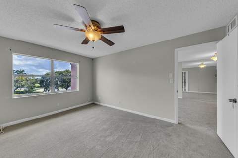 9401 Sunrise Lakes Boulevard #311, Sunrise FL - photo 21 of 44