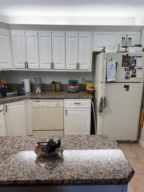 440 Pine Glen Lane #B-1, Greenacres FL - photo 6 of 27