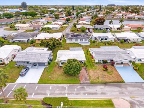 5713 NW 84th Terrace, Tamarac FL - photo 22 of 29