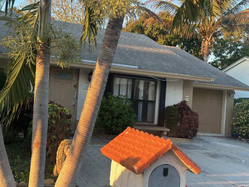 4 bedroom Single Family Residence at 5654 E Ithaca Cir Circle, Lantana Homes 6, Lake Worth — photo 1