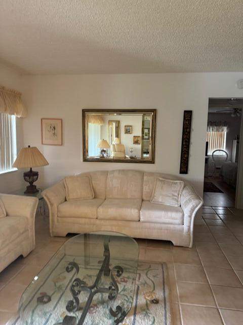409 Pine Glen Lane #A-1, Greenacres FL - photo 18 of 38