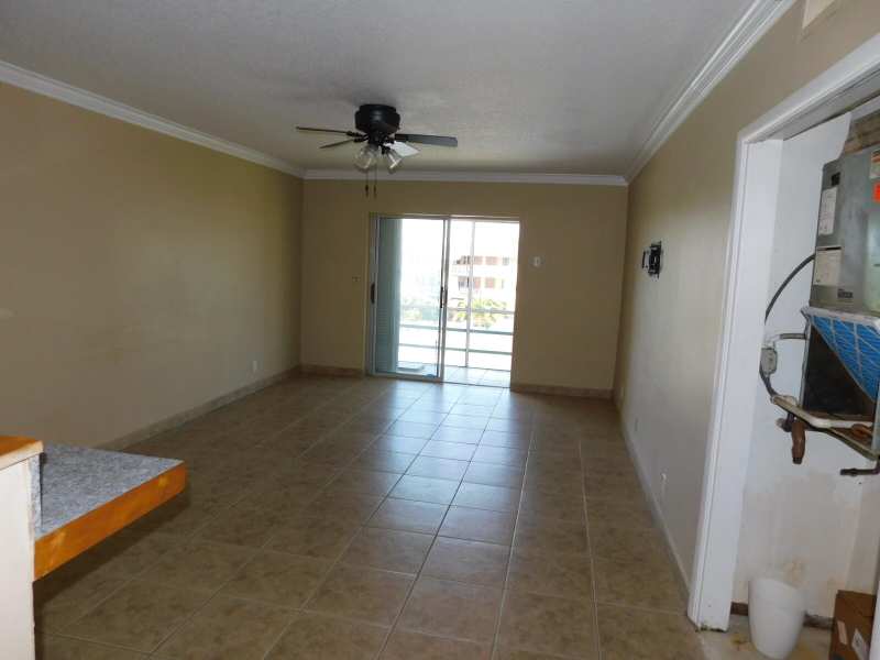 1 bedroom Condominium at 4770 NW 10 Court #306, Lake Park Gardens 4 Inc Condo, Plantation — photo 1