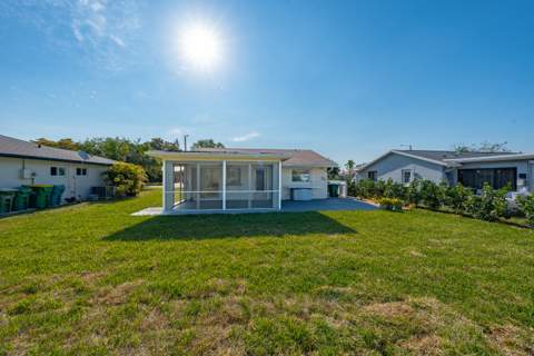 8107 NW 96th Avenue, Tamarac FL - photo 22 of 23