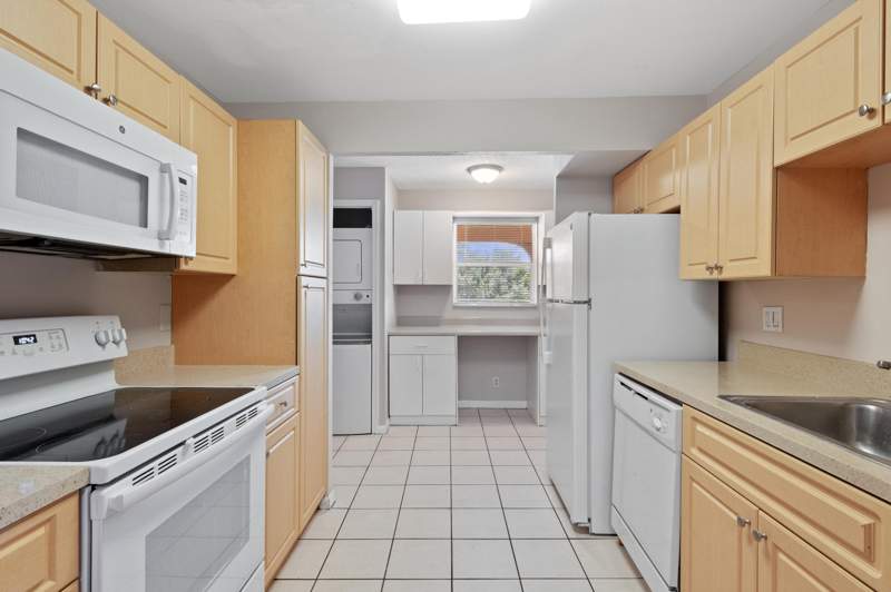 2 bedroom Condominium at 2700 Coral Springs Drive #309, Sandpiper Condo, Coral Springs — photo 3