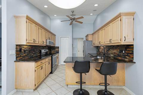 471 SE Ron Rico Terrace, Port St. Lucie FL - photo 12 of 32