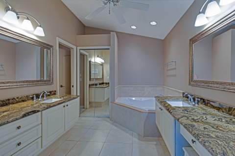 471 SE Ron Rico Terrace, Port St. Lucie FL - photo 18 of 32