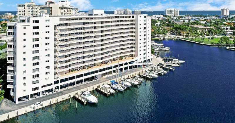 3 bedroom Condominium at 333 Sunset Drive #208, Four Seasons Condo, Fort Lauderdale — photo 1