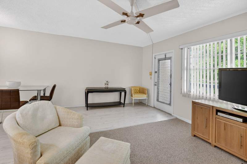 1 bedroom Condominium at 4038 Durham B, Durham B Condo, Deerfield Beach — photo 4