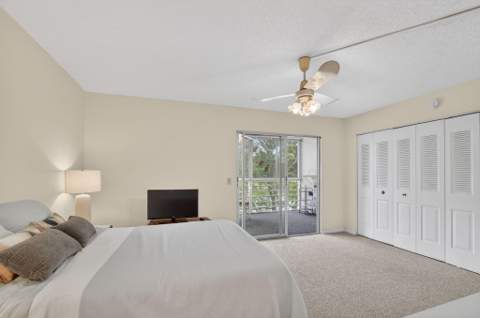 4038 Durham B, Deerfield Beach FL - photo 15 of 91