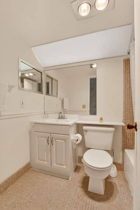 4038 Durham B, Deerfield Beach FL - photo 17 of 91