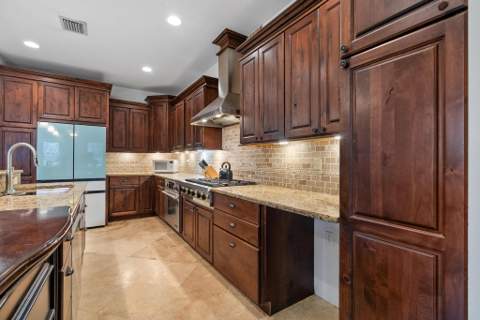 218 N Palmway, Lake Worth Beach FL - photo 7 of 40