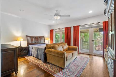 218 N Palmway, Lake Worth Beach FL - photo 16 of 40