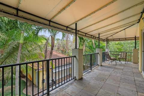 218 N Palmway, Lake Worth Beach FL - photo 19 of 40