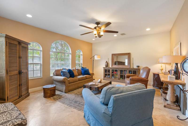 3 bedroom Single Family Residence at 218 N Palmway, Lake Worth Town Of, Lake Worth Beach — photo 4