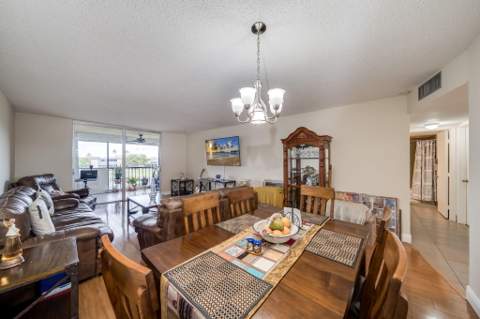 7301 NW 1st Street #402, Margate FL - photo 12 of 49