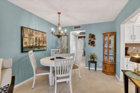 2010 N Farnham, Deerfield Beach FL - photo 14 of 83