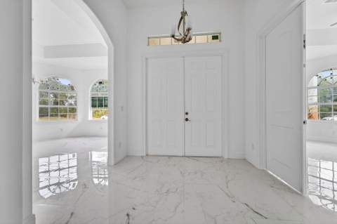 376 SW Paar Drive, Port St. Lucie FL - photo 8 of 47