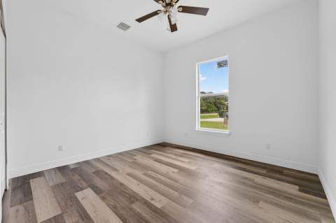 376 SW Paar Drive, Port St. Lucie FL - photo 18 of 47