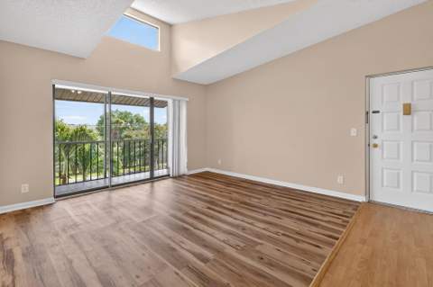624 Sea Pine Way #B3, Greenacres FL - photo 13 of 50