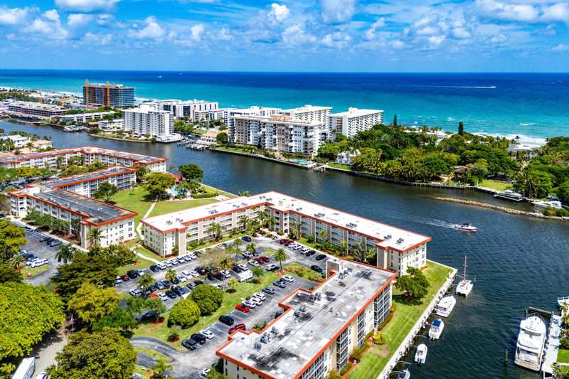 3 bedroom Condominium at 3100 NE 48th Court #415, Palm-Aire At Coral Key, Lighthouse Point — photo 1
