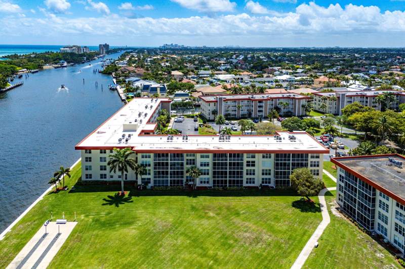 3 bedroom Condominium at 3100 NE 48th Court #415, Palm-Aire At Coral Key, Lighthouse Point — photo 2