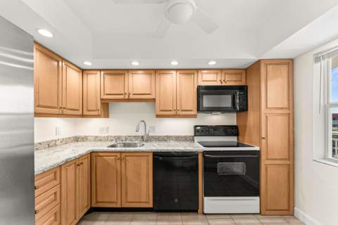 3100 NE 48th Court #415, Lighthouse Point FL - photo 8 of 45