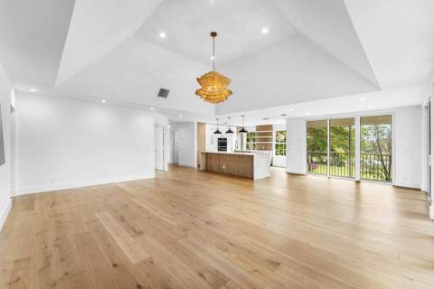 11847 Pebblewood Drive, Wellington FL - photo 12 of 35