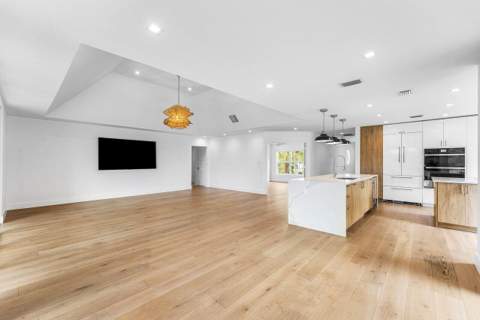 11847 Pebblewood Drive, Wellington FL - photo 11 of 35