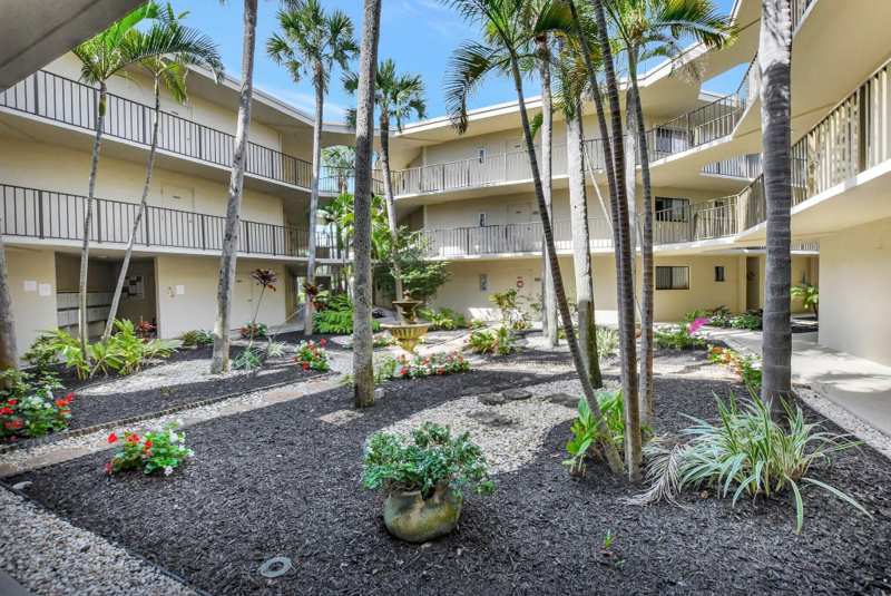 2 bedroom Condominium at 5340 Las Verdes Circle #208, Dogwood Condo, Delray Beach — photo 1