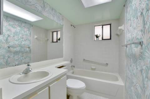 5340 Las Verdes Circle #208, Delray Beach FL - photo 20 of 49