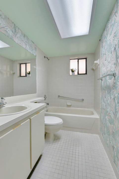 5340 Las Verdes Circle #208, Delray Beach FL - photo 21 of 49