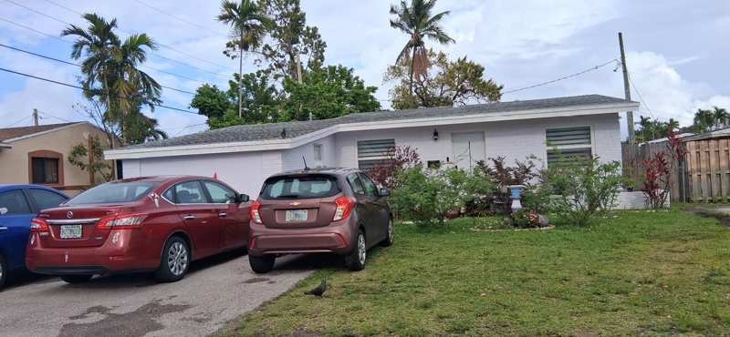 3 bedroom Single Family Residence at 1519 S 24th Terrace, Belmar Amended, Hollywood — photo 1