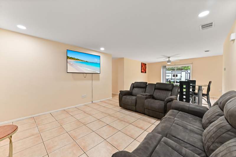 3 bedroom Single Family Residence at 2441 SE University Terrace, Port St Lucie, Port St. Lucie — photo 4
