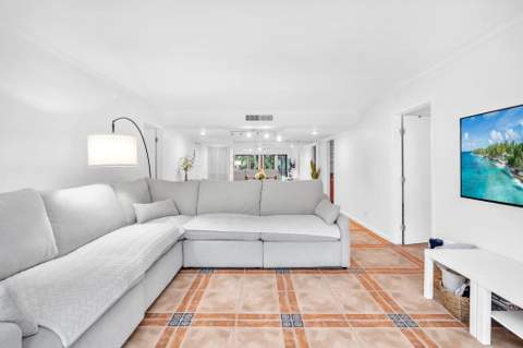 1823 Presidential Way #E101, West Palm Beach FL - photo 17 of 41