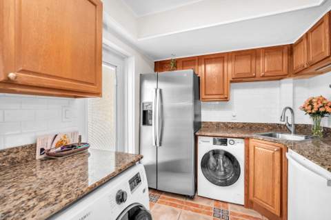 1823 Presidential Way #E101, West Palm Beach FL - photo 21 of 41