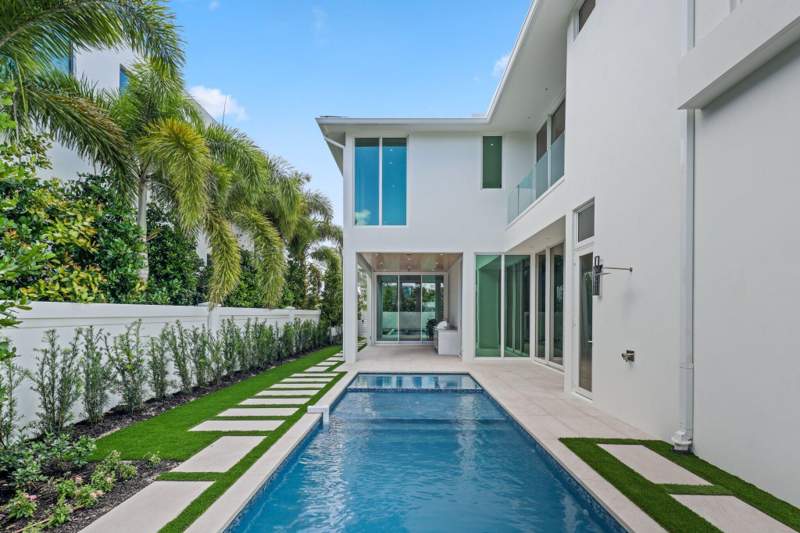 5 bedroom Single Family Residence at 330 Grove Place, Grove Estates, Delray Beach — photo 5