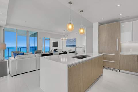 3100 N Ocean Drive #H-1703, Riviera Beach FL - photo 8 of 44