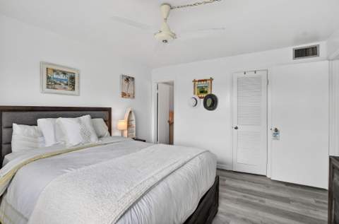 9855 Sandalfoot Boulevard #Apt 317, Boca Raton FL - photo 14 of 29
