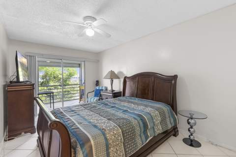 3028 Harwood D, Deerfield Beach FL - photo 17 of 32