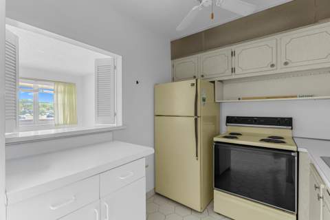 72 Ashby B, Deerfield Beach FL - photo 12 of 36